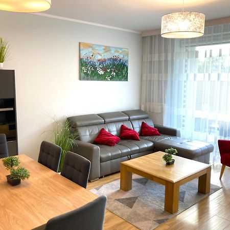 Beskid Apartment ชเจอร์ค ภายนอก รูปภาพ