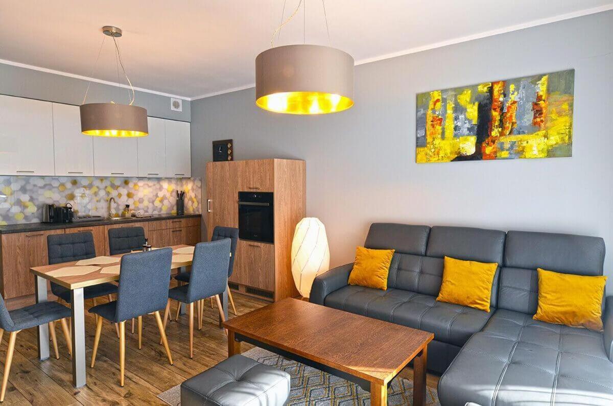 Beskid Apartment ชเจอร์ค ภายนอก รูปภาพ